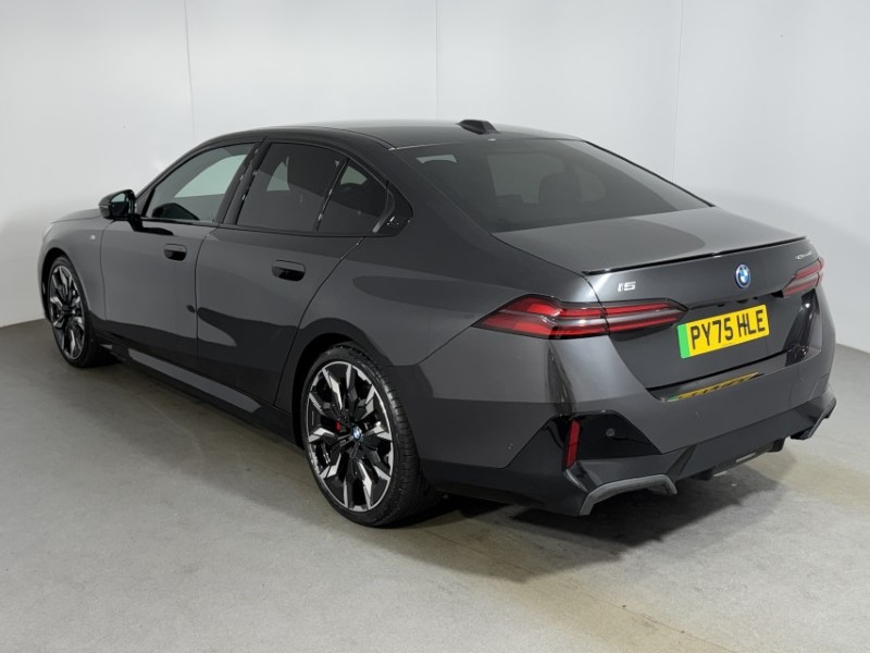 2025 (75) BMW I5 250kW eDrive40 M Sport Pro 84kWh 4dr Auto 5423738