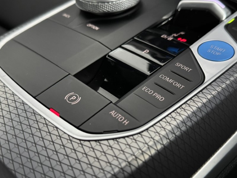 2025 (75) BMW I4 250kW eDrive40 M Sport 83.9kWh 5dr Auto 4962384