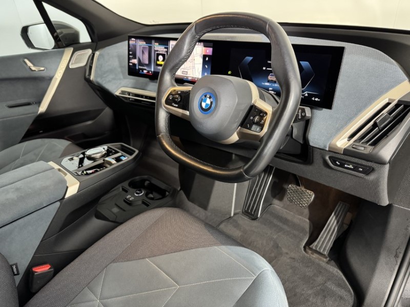 2022 (22) BMW iX 240kW xDrive40 M Sport 76.6kWh 5dr Auto 4948195
