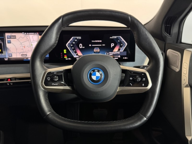 2022 (22) BMW iX 240kW xDrive40 M Sport 76.6kWh 5dr Auto 4948180