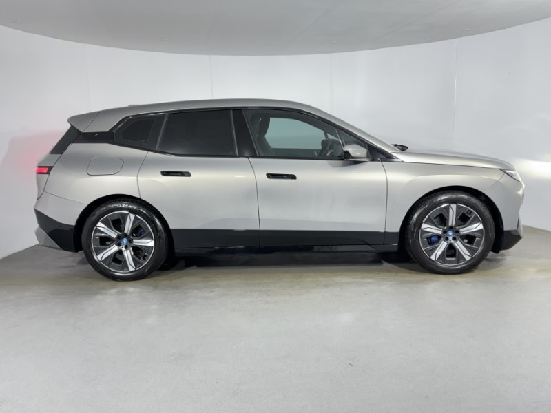 2022 (22) BMW iX 240kW xDrive40 M Sport 76.6kWh 5dr Auto 4948253