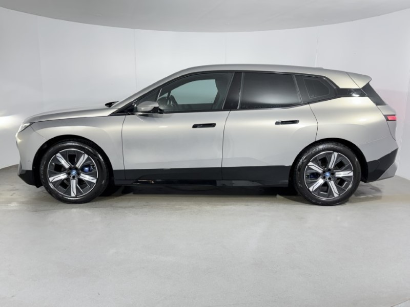 2022 (22) BMW iX 240kW xDrive40 M Sport 76.6kWh 5dr Auto 4948283