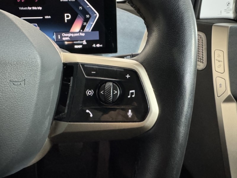 2022 (22) BMW iX 240kW xDrive40 M Sport 76.6kWh 5dr Auto 4948182