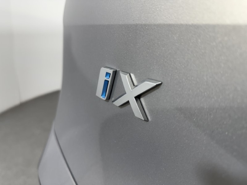 2022 (22) BMW iX 240kW xDrive40 M Sport 76.6kWh 5dr Auto 4948207