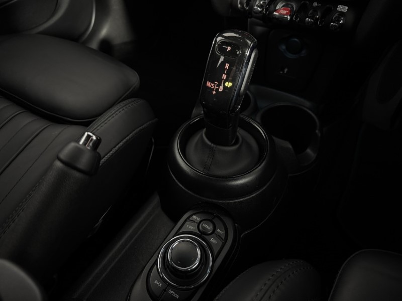 2023 (23) MINI HATCHBACK 1.5 Cooper Exclusive Premium 5dr Auto 5027376