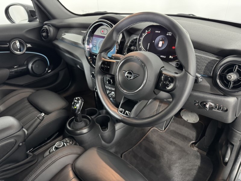 2023 (23) MINI HATCHBACK 1.5 Cooper Exclusive Premium 5dr Auto 5027394