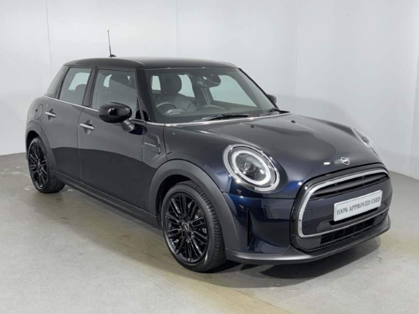 2023 (23) MINI HATCHBACK 1.5 Cooper Exclusive Premium 5dr Auto