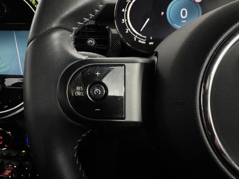 2023 (23) MINI HATCHBACK 1.5 Cooper Exclusive Premium 5dr Auto 5027380