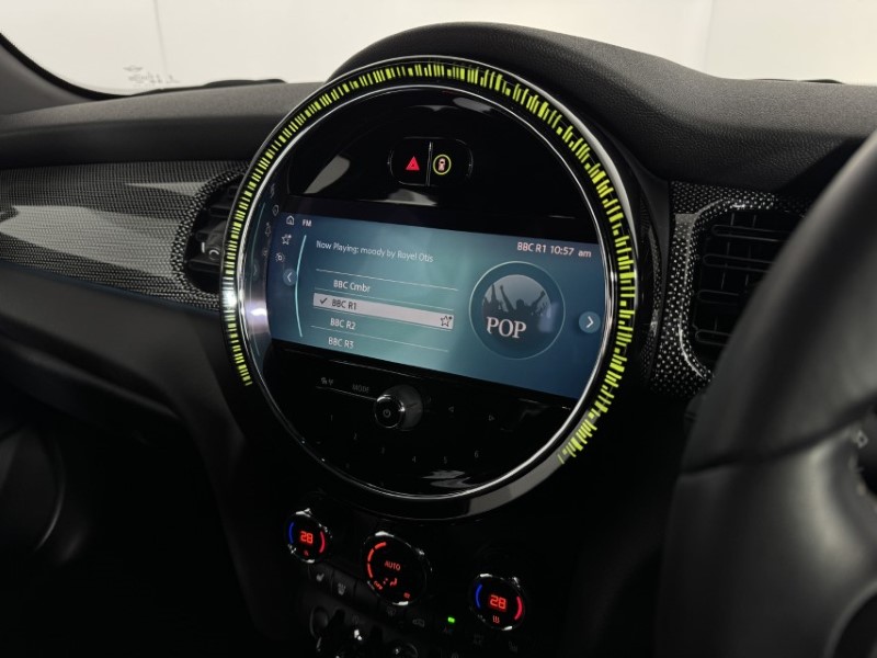 2023 (23) MINI HATCHBACK 1.5 Cooper Exclusive Premium 5dr Auto 5027388