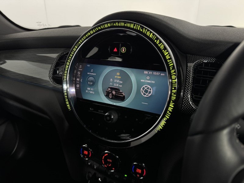 2023 (23) MINI HATCHBACK 1.5 Cooper Exclusive Premium 5dr Auto 5027387