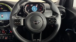 2023 (23) MINI HATCHBACK 1.5 Cooper Exclusive Premium 5dr Auto 5027379