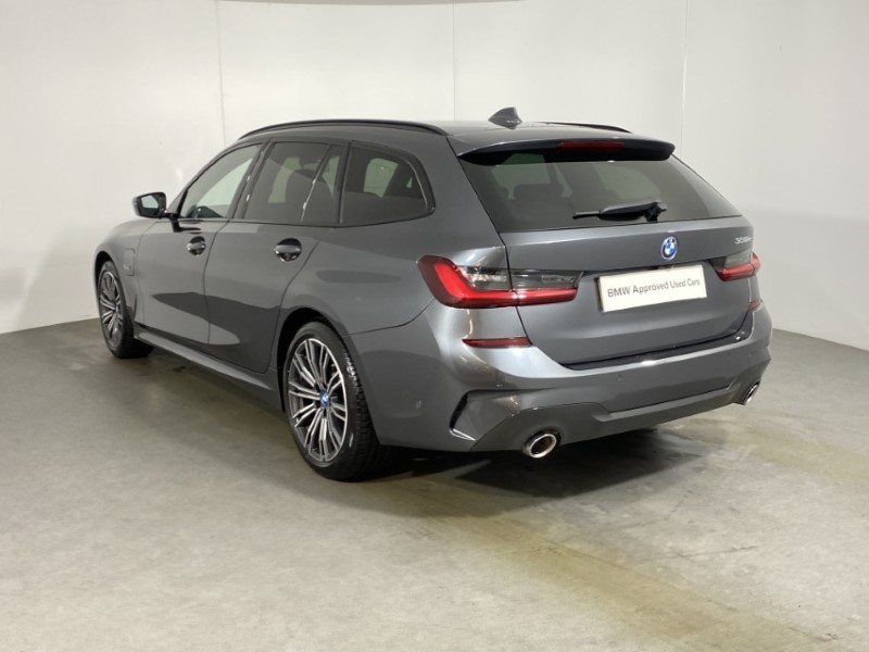 2021 (71) BMW 3 SERIES 330e M Sport 5dr Step Auto
