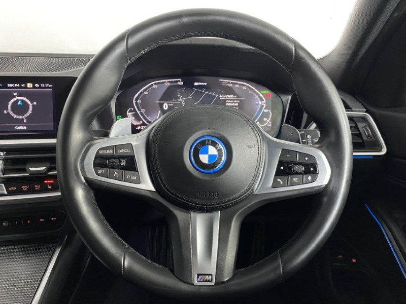 2021 (71) BMW 3 SERIES 330e M Sport 5dr Step Auto 4949535