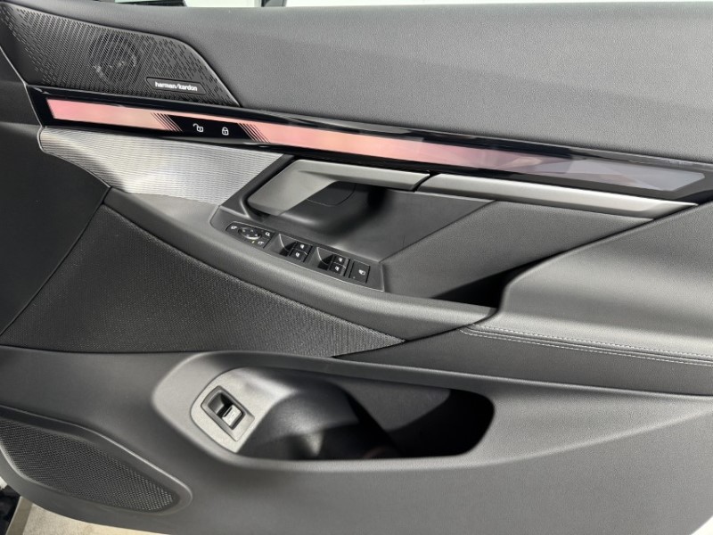 2025 (25) BMW I5 250kW eDrive40 M Sport 84kWh 4dr Auto 4985852