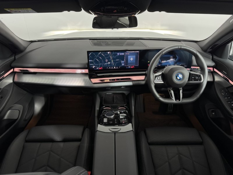 2025 (25) BMW I5 250kW eDrive40 M Sport 84kWh 4dr Auto 4985878