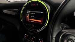 2019 (19) MINI HATCHBACK 2.0 Cooper S Classic II 3dr 4975755