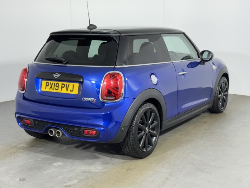 2019 (19) MINI HATCHBACK 2.0 Cooper S Classic II 3dr 4975838