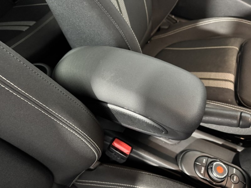 2019 (19) MINI HATCHBACK 2.0 Cooper S Classic II 3dr 4975762