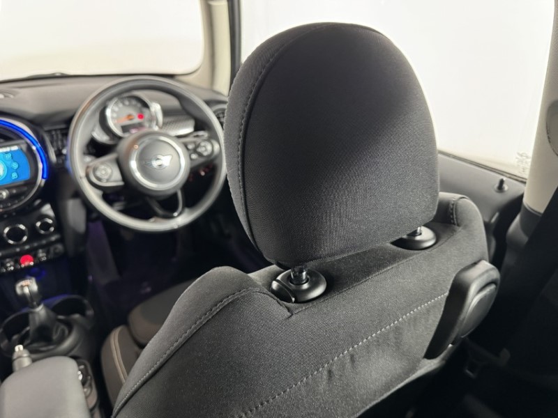 2019 (19) MINI HATCHBACK 2.0 Cooper S Classic II 3dr 4975796