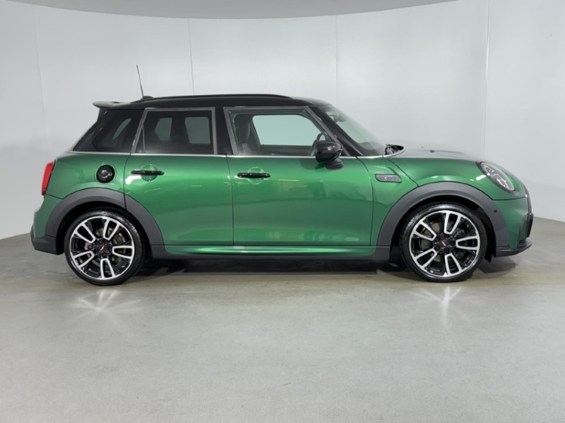 2021 (71) MINI HATCHBACK 2.0 Cooper S Sport 5dr Auto 4964724