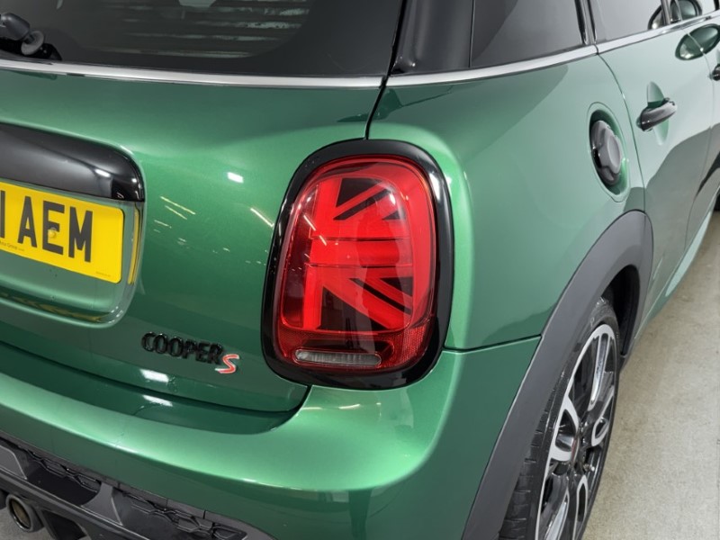 2021 (71) MINI HATCHBACK 2.0 Cooper S Sport 5dr Auto 4964696