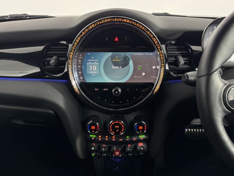 2021 (71) MINI HATCHBACK 2.0 Cooper S Sport 5dr Auto 4964680