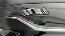 2022 (72) BMW 3 SERIES 320i xDrive M Sport 4dr Step Auto 4991143
