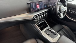 2022 (72) BMW 3 SERIES 320i xDrive M Sport 4dr Step Auto 4991170