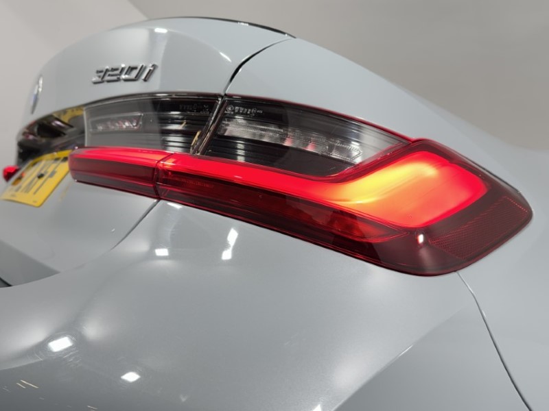 2022 (72) BMW 3 SERIES 320i xDrive M Sport 4dr Step Auto 4991149