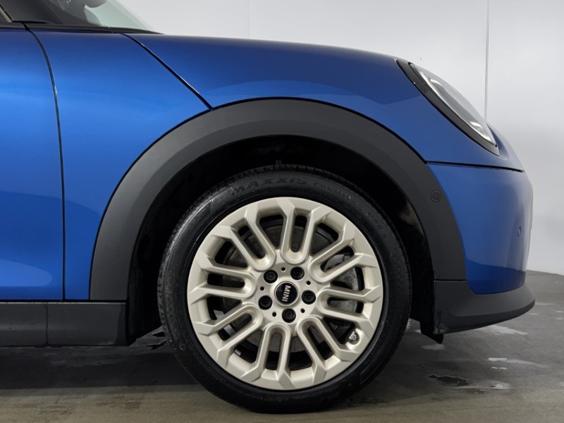 2024 (74) MINI COOPER 2.0 S Exclusive 5dr Auto 4971040