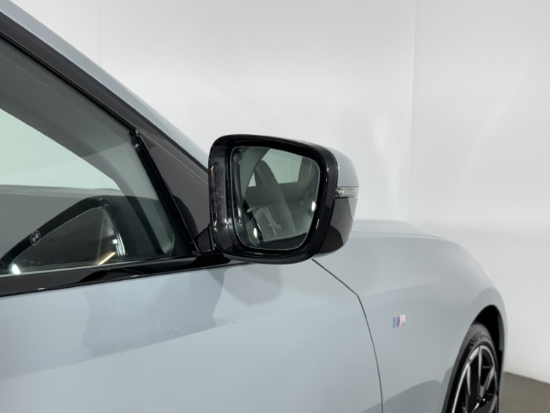 2026 (75) BMW 3 SERIES 320i M Sport 5dr Step Auto 5415224