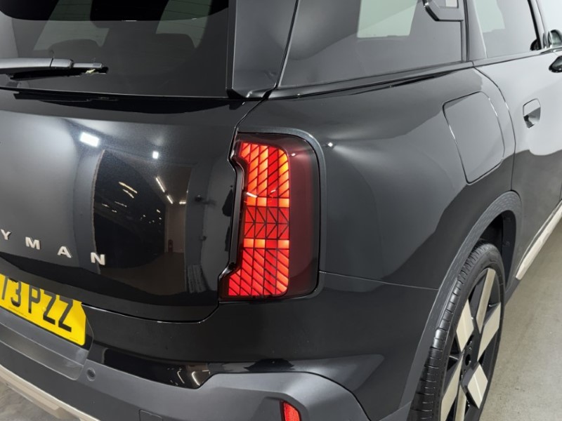 2024 (73) MINI COUNTRYMAN 1.5 C Exclusive 5dr Auto 5042295