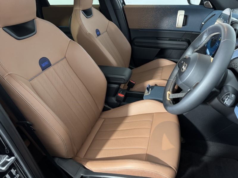 2024 (73) MINI COUNTRYMAN 1.5 C Exclusive 5dr Auto 5042281