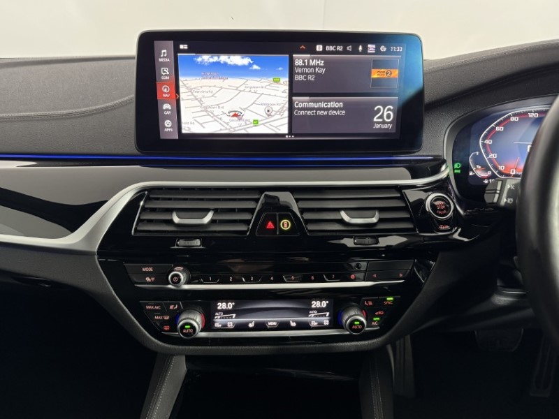 2022 (72) BMW 5 SERIES M550i xDrive 4dr Auto 4988622