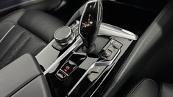 2022 (72) BMW 5 SERIES M550i xDrive 4dr Auto 4988624