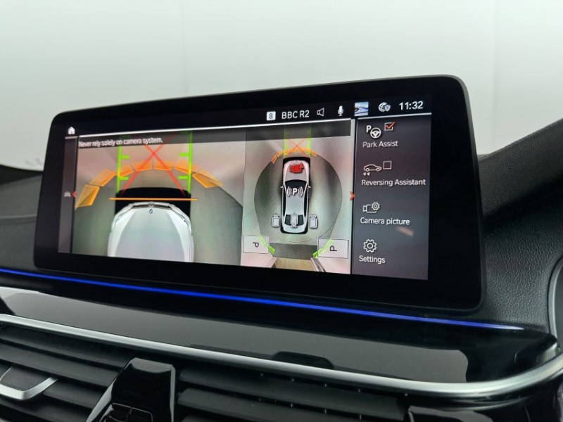 2022 (72) BMW 5 SERIES M550i xDrive 4dr Auto 4988614