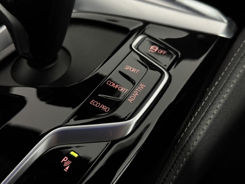 2022 (72) BMW 5 SERIES M550i xDrive 4dr Auto 4988626