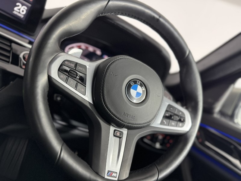 2022 (72) BMW 5 SERIES M550i xDrive 4dr Auto 4988619