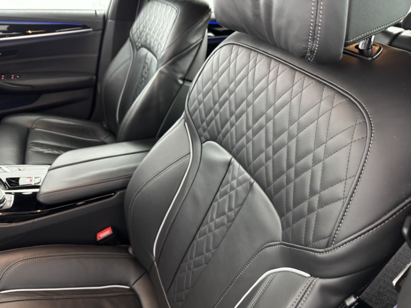 2022 (72) BMW 5 SERIES M550i xDrive 4dr Auto 4988636