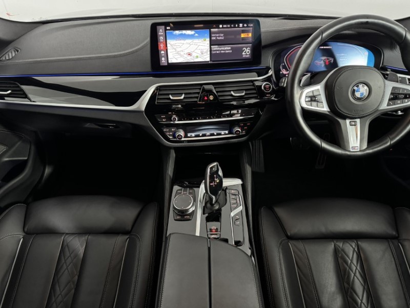 2022 (72) BMW 5 SERIES M550i xDrive 4dr Auto 4988632