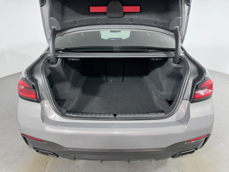 2022 (72) BMW 5 SERIES M550i xDrive 4dr Auto 4988633