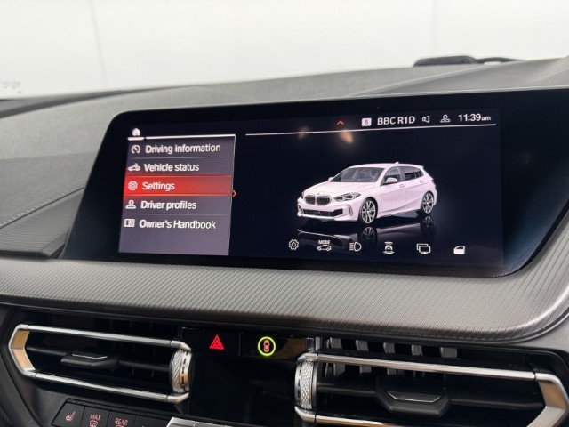 2020 (70) BMW 1 SERIES M135i xDrive 5dr Step Auto 5030363