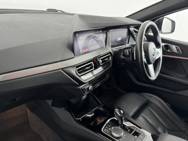 2020 (70) BMW 1 SERIES M135i xDrive 5dr Step Auto 5030402