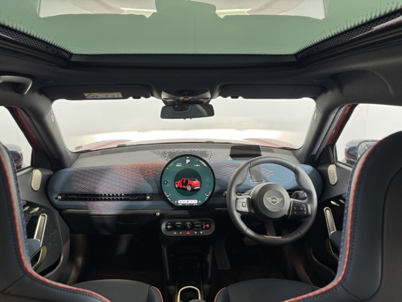 2026 (75) MINI ACEMAN 160kW SE Exclusive 54kWh 5dr Auto 5676211