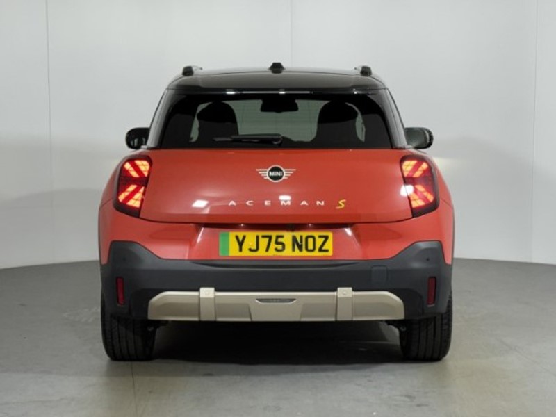 2026 (75) MINI ACEMAN 160kW SE Exclusive 54kWh 5dr Auto 5676369