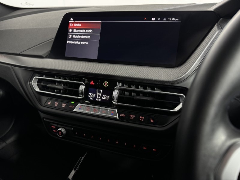 2022 (72) BMW 1 SERIES 118i [136] M Sport 5dr Step Auto [LCP] 5004660