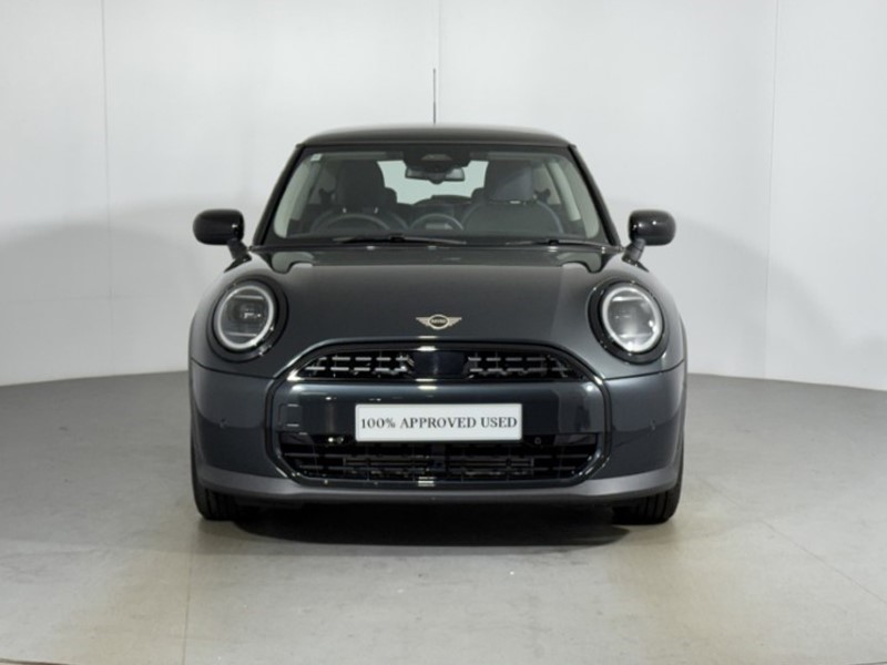 2026 (75) MINI COOPER 1.5 C Classic 3dr Auto 5688295