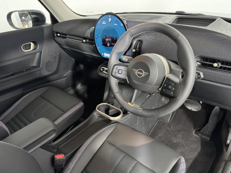 2026 (75) MINI COOPER 1.5 C Classic 3dr Auto 5683456