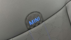 2026 (75) MINI COOPER 1.5 C Classic 3dr Auto 5683461