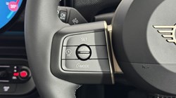 2026 (75) MINI COOPER 1.5 C Exclusive 5dr Auto 5684874